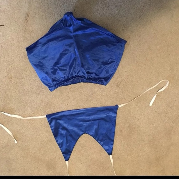 Silk Two Piece Set - Picture 1 of 1